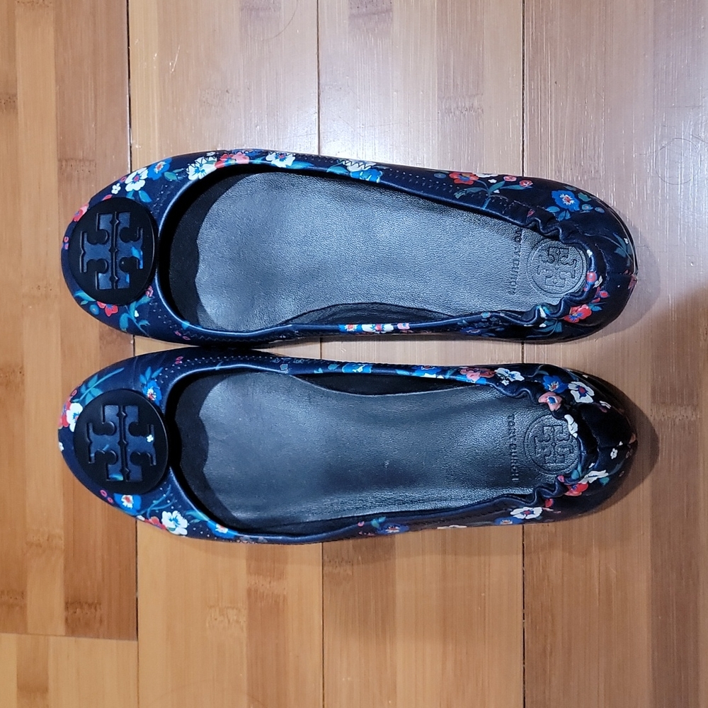 EUC Tory Burch Blue Women's Minnie Floral Leather Travel Ballet Flats Sz 9.5